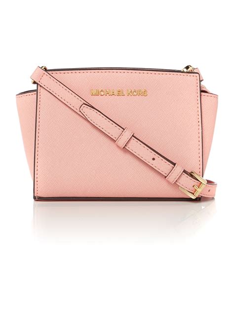 michael kors crossbody purse soft pink|Michael Kors Crossbody pink grapefruit.